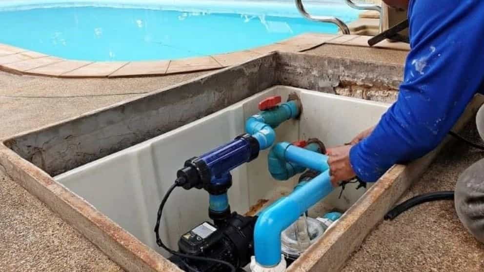 تأسیسات گازرسانی استخر
